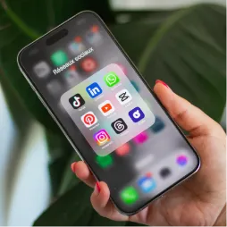 スマートフォン